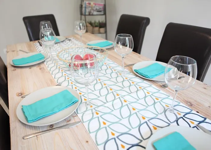 Sleepin Arenal Apartman Sevilla